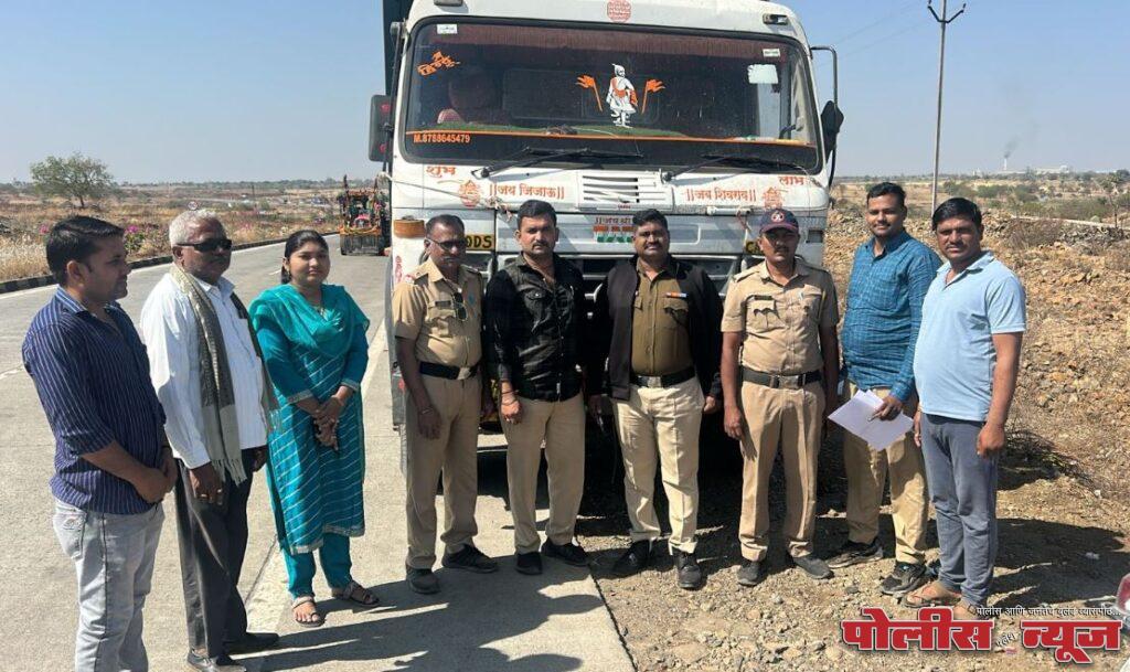 शासकीय कामात अडथळा आणल्या प्रकरणी सात जणांवर गुन्हा दाखल