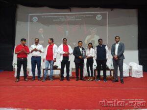 नारायणा कॉलेज ऑफ फॅशन डिझायन, ची पांढरे चंचल प्रताप, प्रथम