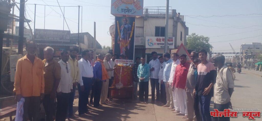 कृतीतून सामाजिक जाणीवा जपण्याचा मूलमंत्र देणारे राष्ट्रसंत गाडगे महाराज - डॉ. तेलगाने