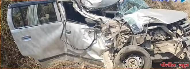 पिंपरी घाटात नादुरुस्त कंटेनरला कारची धडक; चालक गंभीर जखमी