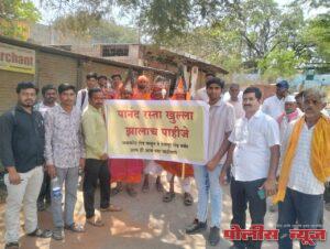 जळकोट रोड ते देगलूर रोड पर्यंतचा पाणंद रस्ता खुला करून द्या - नागरिक पुन्हा आक्रमक
