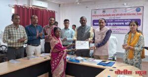 परस बागेतील कुक्कुटपालनातून महिला सशक्तिकरण शक्य: प्रा. डॉ. अनिल भिकाने