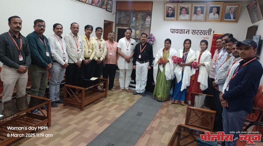 काळानुरूप महिलांनी आपल्या कर्तृत्त्वाच्या परिघाचा विस्तार करावा - प्राचार्य डॉ वसंत बिरादार