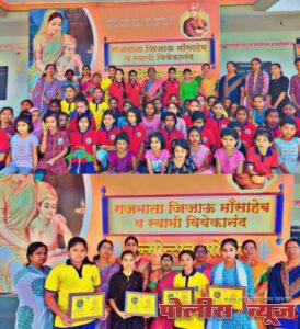 जागतिक महिला दिन विद्यालयात साजरा करण्यात आला