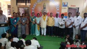 संत ज्ञानेश्वर माऊली प्रा. विद्यालय येथे बलिदान दिनानिमित्त आदरांजली.