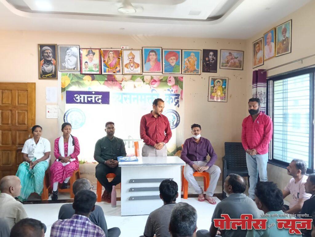 आनंद व्यसनमुक्ती केंद्राला डाॅ.प्रसन्न फुटाणे यांची सदिच्छा भेट