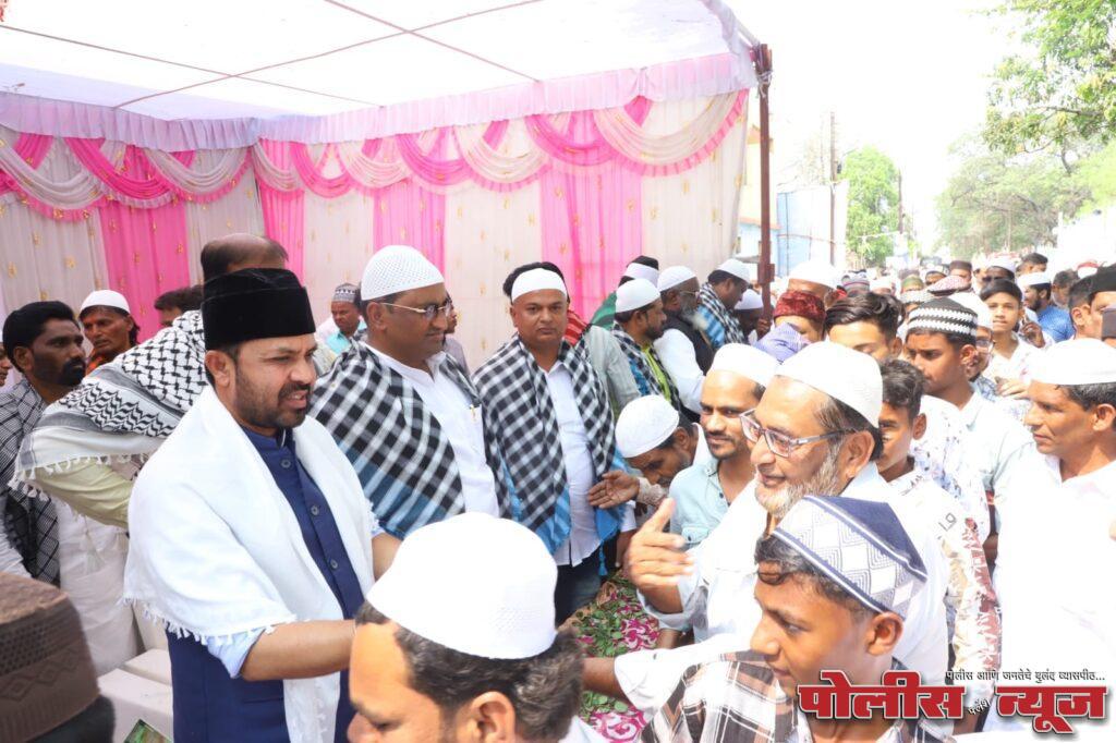 रमजान ईद निमित्त आ. संजय बनसोडे यांनी मुस्लिम बांधवांना शुभेच्छा दिल्या.