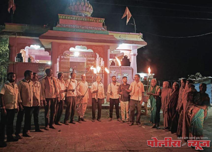 शेनी येथे नानाजी देशमुख कृषी संजीवनी प्रकल्प (पोक्रा) टप्पा 2 ची जन जागृती मशाल फेरी