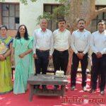 पुस्तकांशी मैत्री करा देदीप्यमान यश मिळेल – सुरेखा गुजलवार