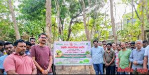“जागतिक वसुंधरा दिनानिमित्त नगरपरिषद द्वारे शिवनगर उद्यानाची श्रमदानातून स्वच्छता मोहीम
