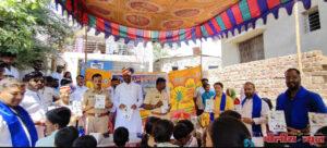 शैक्षणिक प्रगतीसाठी दुर्बल घटकांना सहकार्य - ऍड. वर्षा पंकज कांबळे