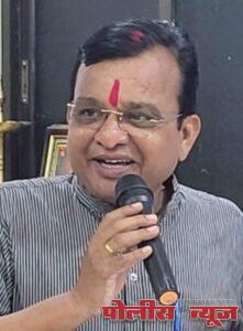 'उच्चतम अनुभूतीचा आविष्कार हे साहित्यिकासाठी आव्हान - धनंजय गुडसूरकर