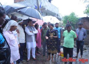 आ. अमित देशमुख यांनी खाडगाव रोड परिसर खडक हनुमान मंदिर परिसराची केली पाहणी