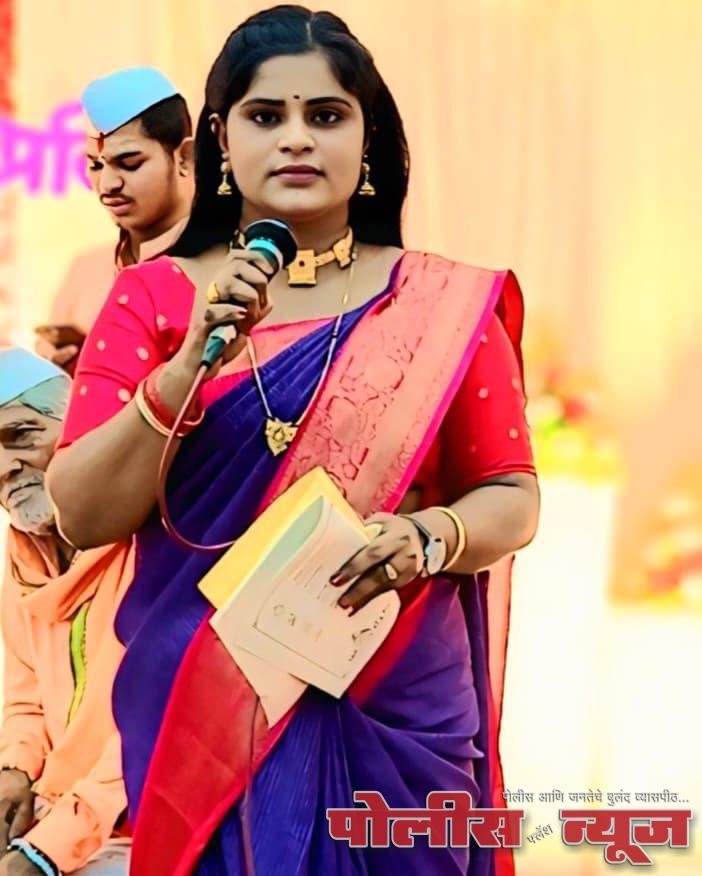 वर्षाराणी मुस्कावाड यांना राज्यस्तरीय समाजरत्न काव्य पुरस्कार प्रदान