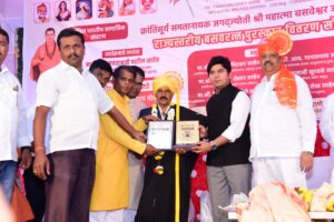 महात्मा बसवण्णा यांनी दिलेल्या मानव धर्माचा संदेशानुसार बसव प्रतिष्ठाणच कार्य - शरण पाटील