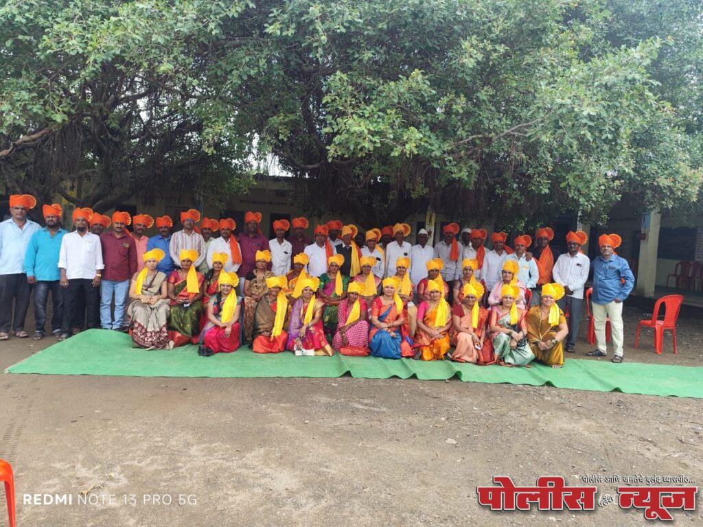 27 वर्षानंतर वर्ग मित्रांची एकत्रित भेट