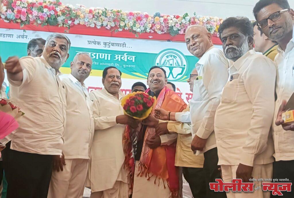 स्व. रामचंद्र पाटील तळेगावकर खरेदी विक्री संघ महायुतीकडे, पक्षश्रेष्ठीकडून कौतुकाची थाप