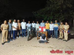 घरफोडीच्या गुन्ह्यातील आरोपीना 1 लाख 42 हजार रुपयाच्या मुद्देमालासह अटक.