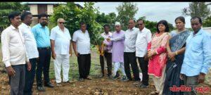 एकंबेकर महाविद्यालयात १०१ झाडे लावून जागतिक पर्यावरण दिन साजरा