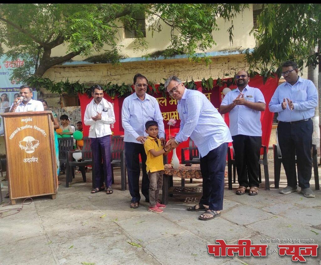 श्यामलाल प्राथमिक विद्या मंदिरात प्रवेशोत्सव उत्साहात साजरा.