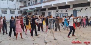 न.प. च्या वतीने तरुणींना स्वरक्षणाचे धडे