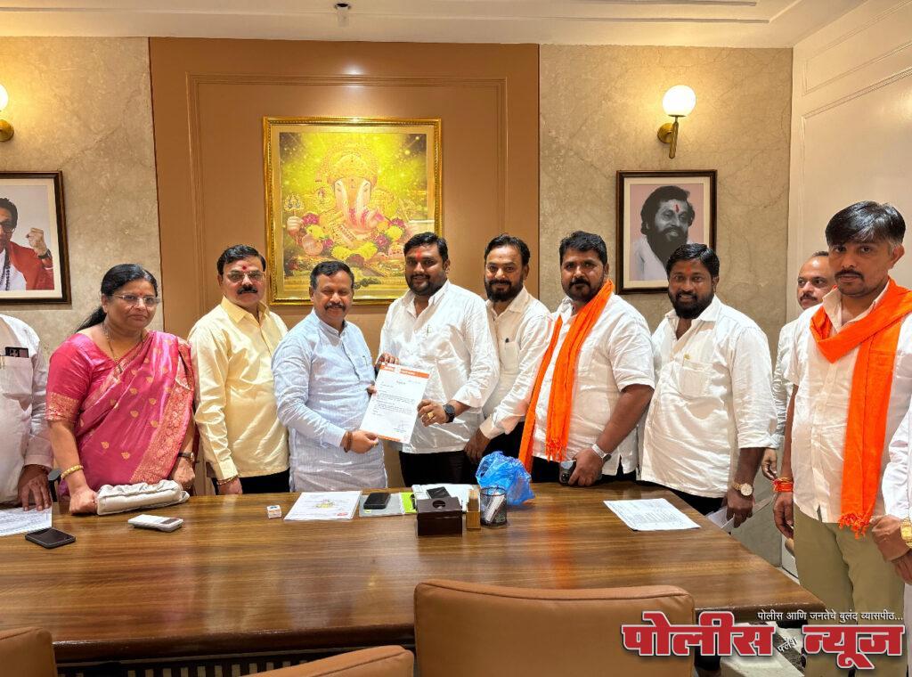 शिवसेनेच्या उपजिल्हाप्रमुख चंद्रकांत टेंगेटोल यांची निवड, उदगीरात आनंद उत्सव