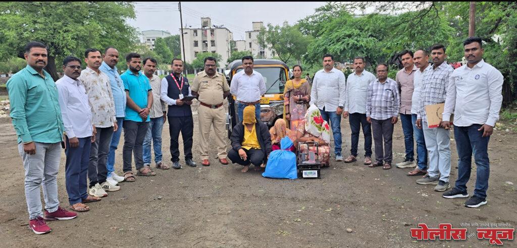 पो.नि. मिरकलेंची एलसीबी पथकासह मोठी कारवाई !!11.7 किलो गांजासह लाखोंचा ऐवज जप्त, तीन आरोपी विरुद्ध गुन्हा!!