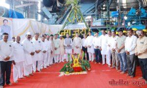 माजी मंत्री तथा चेअरमन दिलीपराव देशमुख यांच्या हस्ते पर्यावरण दिनानिमित्त मांजरा शेतकरी सहकारी साखर कारखाना परिसरात वृक्षारोपण संपन्न