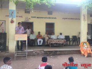 नेहरू मेमोरियल हायस्कूल तोंडार या शाळेत विद्यार्थी संसद मंत्रिमंडळाचे उद्घाटन