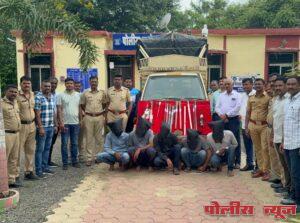 दरोड्याच्या तयारीत होते अट्टल दरोडेखोर !!