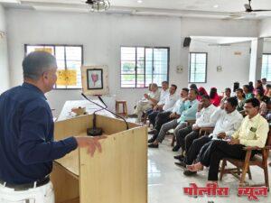 श्री माधवराव पाटील महाविद्यालयात प्रथम वर्षाच्या विद्यार्थ्यांचे स्वागत