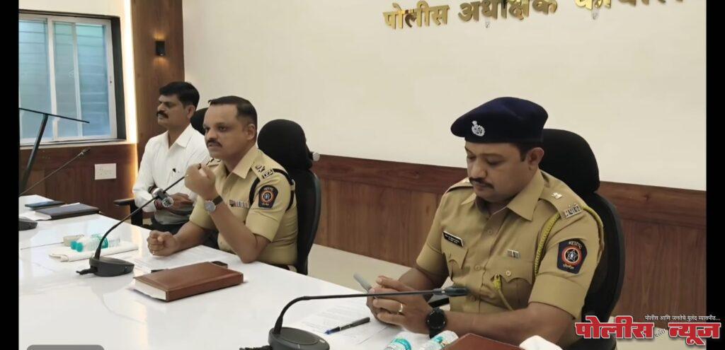 औसा व भादा पोलिसांनी पकडलेल्या बीड जिल्ह्यातील दरोडेखोराकडून नऊ गुन्हे उघड, 24 लाख 80 हजाराचा मुद्देमाल जप्त.