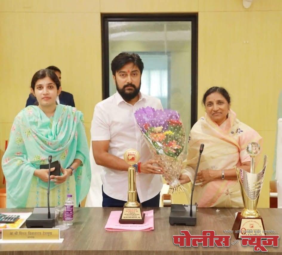 धीरज देशमुख यांचा सत्कार संपन्न