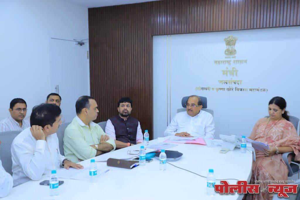 तिरू प्रकल्पावरील उजवा व डाव्या कालव्यासाठी निधी उपलब्ध करुन देण्याचे जलसंपदा मंत्री राधाकृष्ण विखे पाटील यांचे आश्वासन