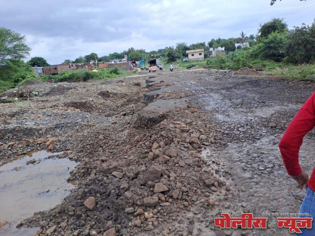 अहमदपूर तालुक्यात पूर ओसरला, जनजीवन पूर्वपदावर; शेतीचं मात्र मोठं नुकसान