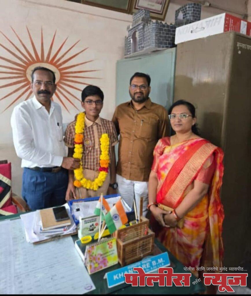 श्यामलाल स्मारक विद्यालयाचा सर्वेश होनराव जलतरण स्पर्धेत जिल्ह्यात प्रथम