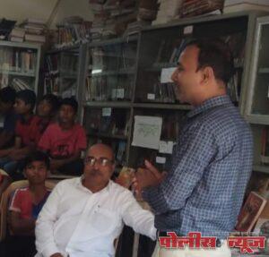 मराठीच्या संवर्धनासाठी मराठी शाळा टिकल्या पाहिजेत - प्रा. शिवाप्पा पाटील