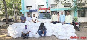 20 लाख 64 हजार रुपयांचा प्रतिबंधित गुटखा, सुगंधित तंबाखू वाहनासह जप्त, स्थानिक गुन्हे शाखेची अवैध धंद्यावर कारवाई.