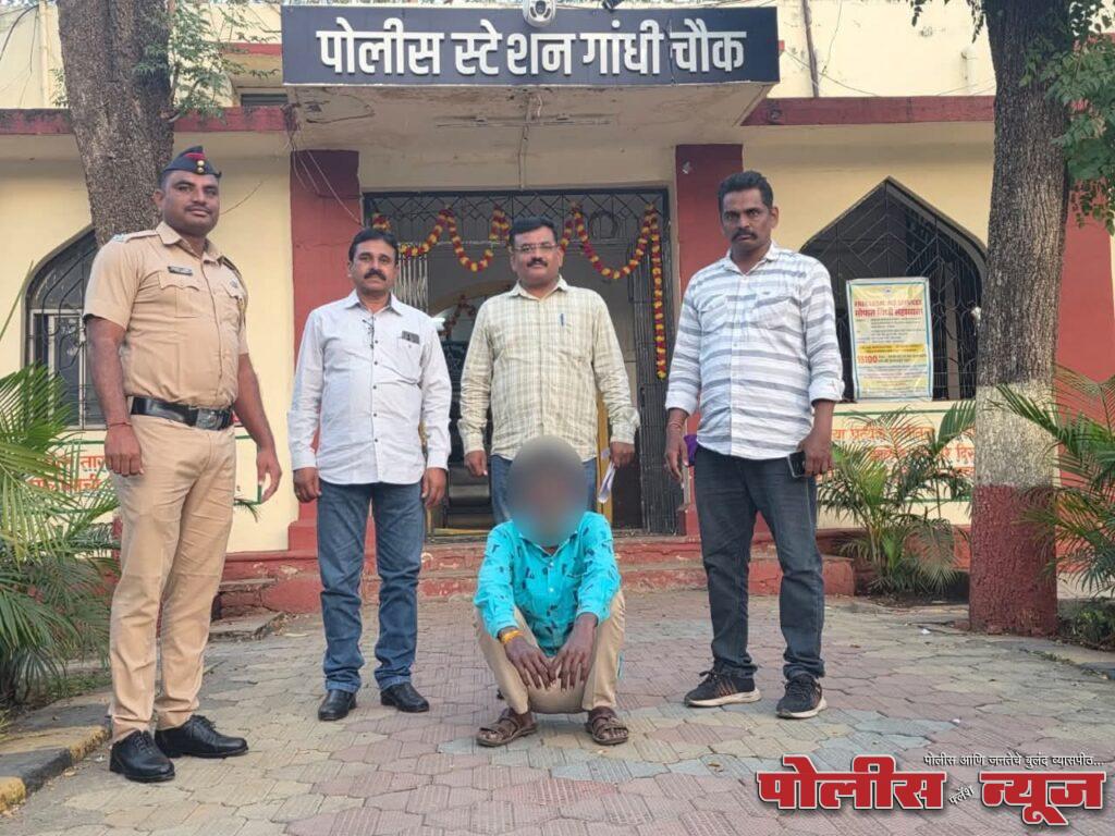 २१ वर्षांपासून सतत पत्ता बदलत पोलीस गुंगारा देणारा प्रमुख आरोपी अटकेत.