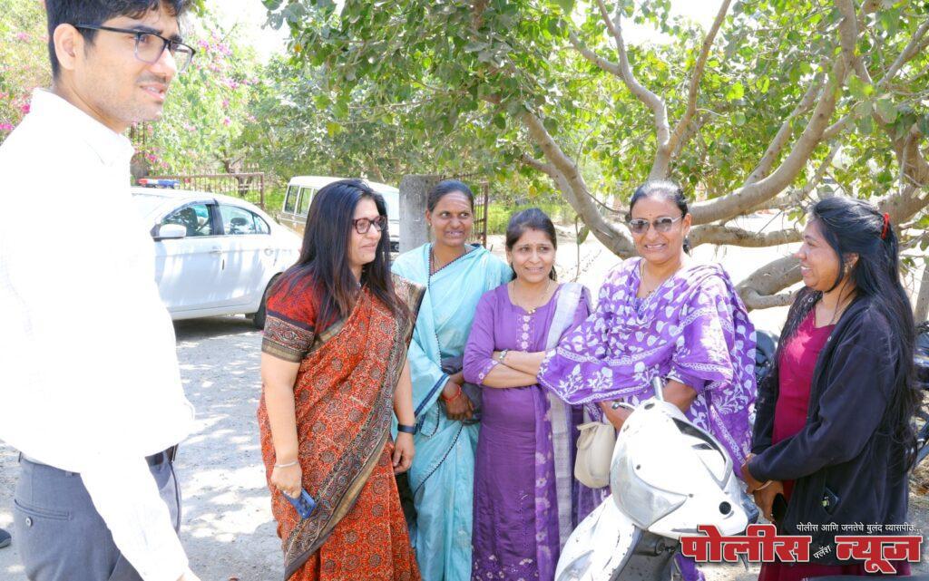 तणाव मुक्त वातावरणात बारावीच्या परीक्षा व्हाव्यात यासाठी जिल्हाधिकारी घेत आहेत मेहनत