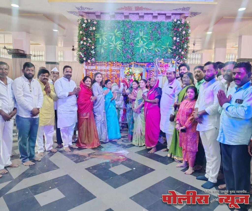 नवनियुक्त पदाधिकाऱ्यांचा डोंगरशेळकी येथे सत्कार