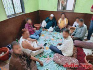 अहमदपुरात जुगार खेळणाऱ्यां 16 आरोपींविरुद्ध कारवाई, सहा लाखांचा मुद्देमाल जप्त
